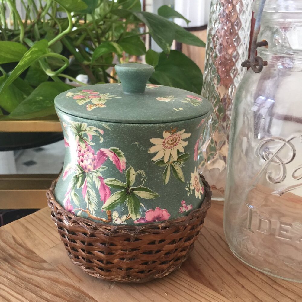 Green w/ Pink Flowers Ceramic & wicker Cookie Jar / Canister w/ Lid Vintage